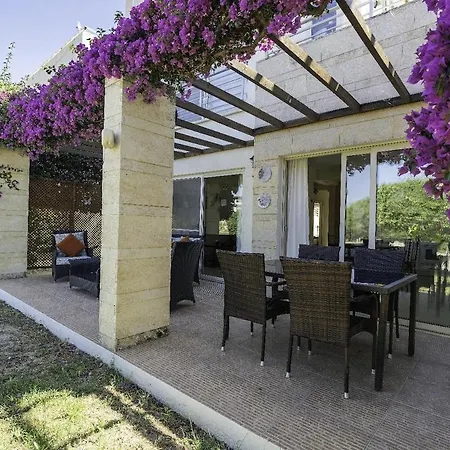 Semesterbostad Turtle Bay Village - Family House