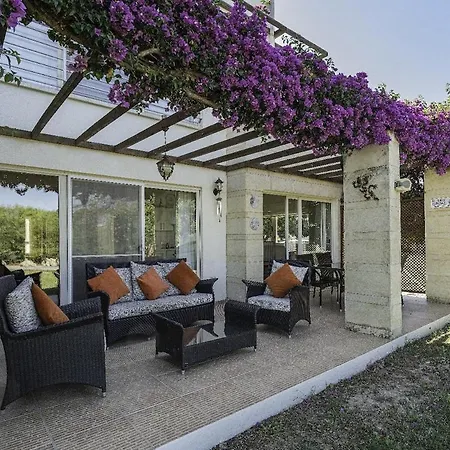 Turtle Bay Village - Family House Semesterbostad Kyrenia (Northern Cyprus)