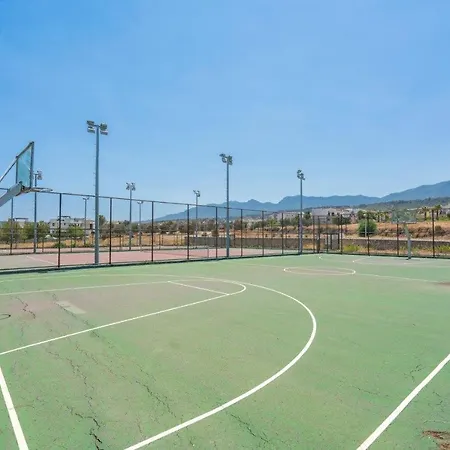 Esentepe Turtle Bay Village - Family House קיירניה