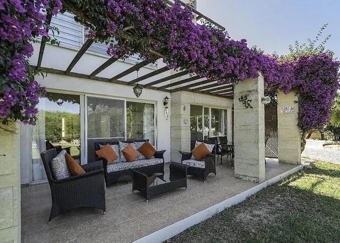 Turtle Bay Village - Family House 別荘 キレニア