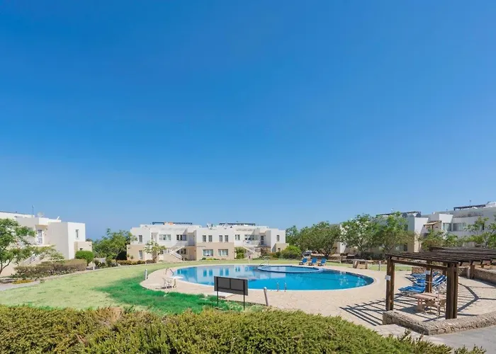 Turtle Bay Village - Family House